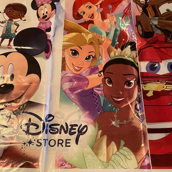 Huge Disney Store Shopping Gift Bag, Star Wars, Princesses, Marvel, Mickey, more - Picture 8 of 11